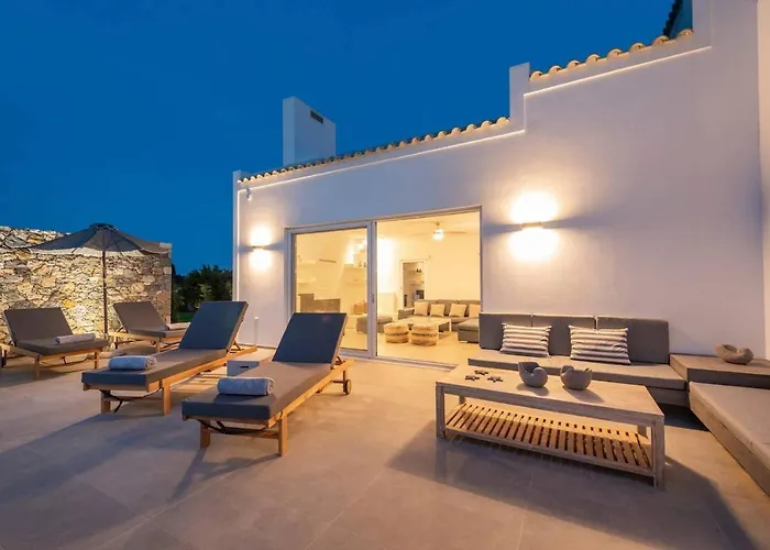 Melia With Heated Pool Villa *